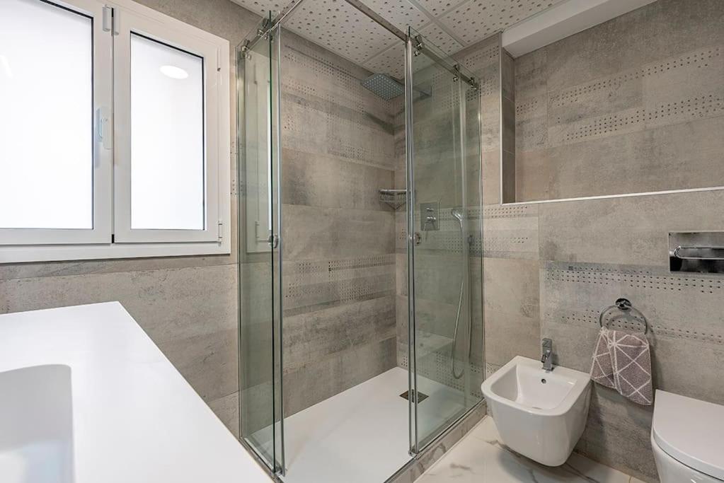 Apartament 5 Stelle Piscina, Jacuzzi, Wifi - 2 Min Dal Mare Miami Playa Zewnętrze zdjęcie